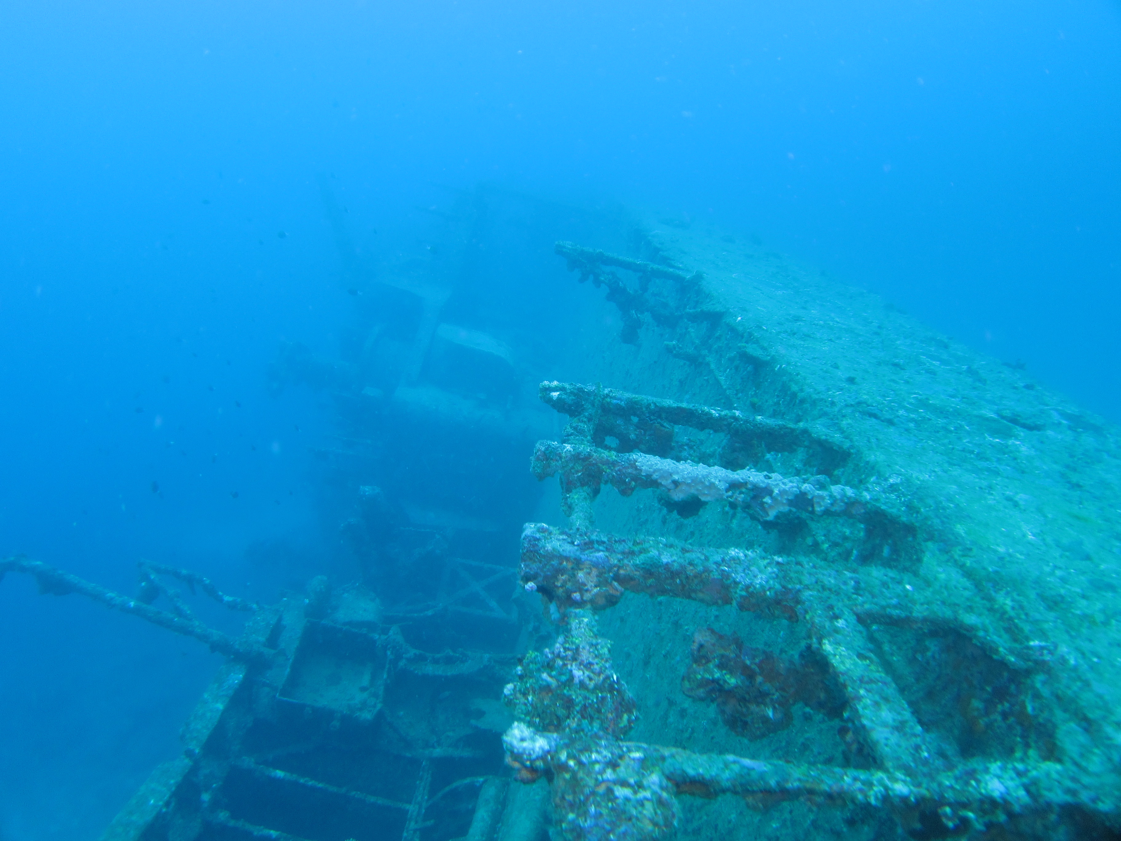 沈船ポイントＵＳＳエモンズ